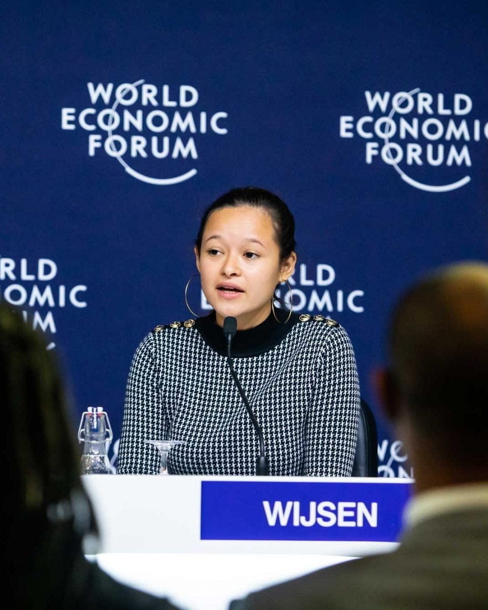 melati speaking at world economic forum about banning plastic on bali